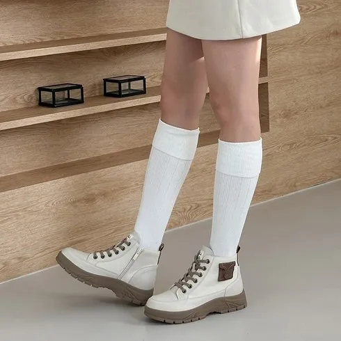 할인에 할인을 더한 슈리오 소가죽 블링스타 키높이 스니커즈 덕후 모여라