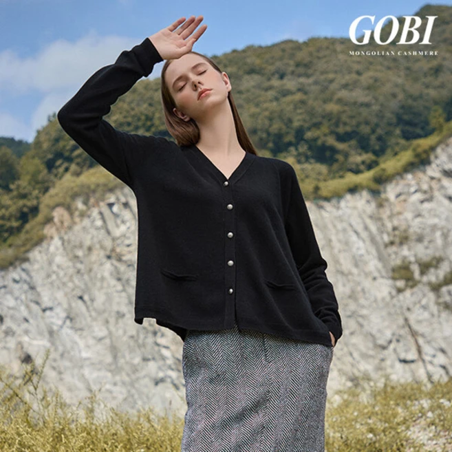 주목 꼭 갖고싶은 ​고비(GOBI) 캐시미어100 홀가먼트 루즈플레어핏 가디건 제가 소개해 드립니다