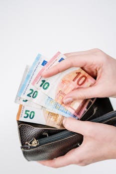 긴급소식 ​공항에서 환전하면 비싼 이유는 무엇인가요? 지금떳다