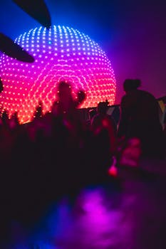 꾸준한 인기 ​월트 디즈니 월드 리조트 확인하시죠